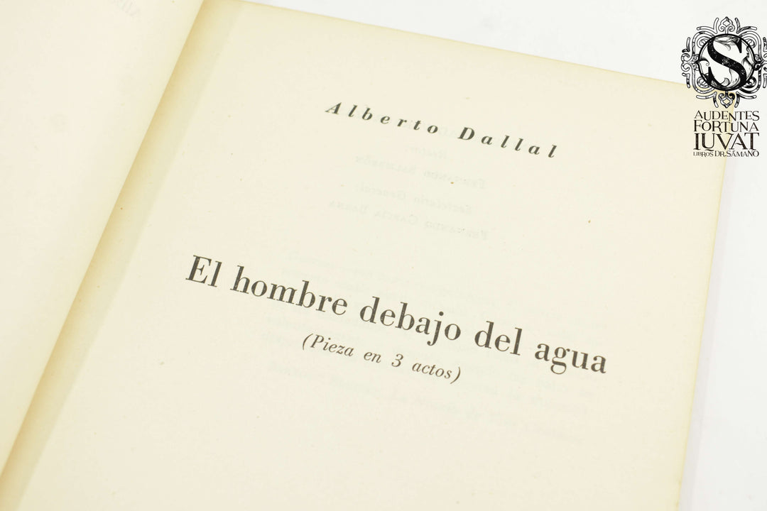 EL HOMBRE DEBAJO DEL AGUA - Alberto Dallal