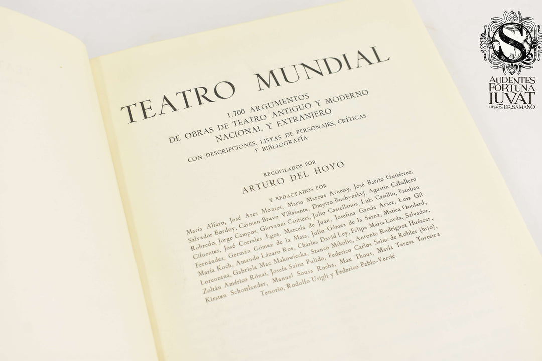 TEATRO MUNDIAL - Recopilador Arturo del Hoyo
