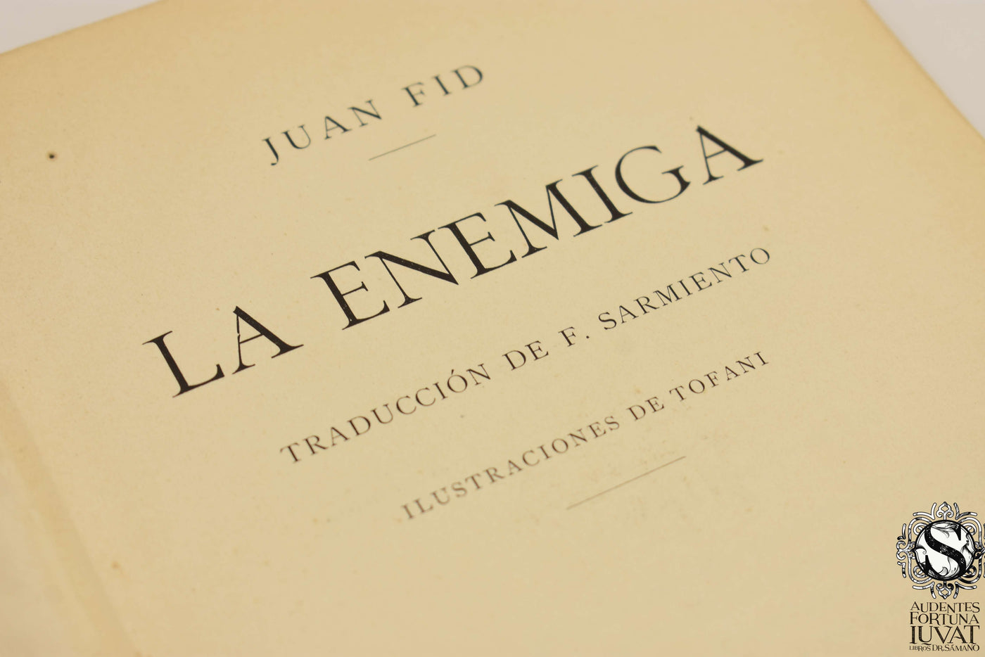 LA ENEMIGA - Juan Fid