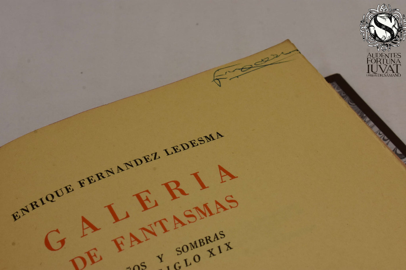 GALERÍA DE FANTASMAS - Enrique Fernández Ledesma