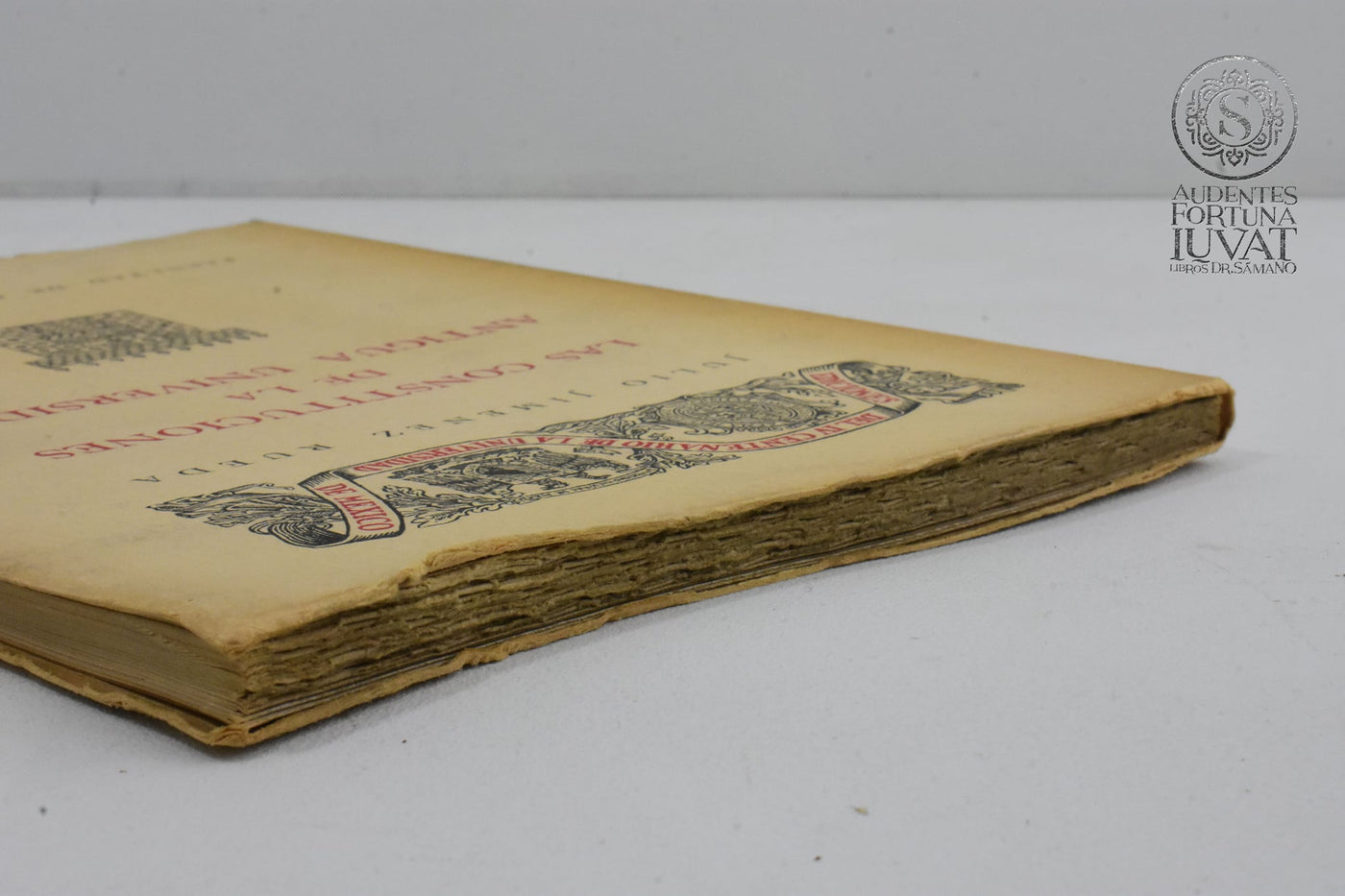 "Las Constituciones de la Antigua Universidad" - JULIO JIMÉNEZ RUEDA
